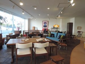 横浜市青葉区桜台30-6　森ビル1F http://www.w-heart.co.jp/