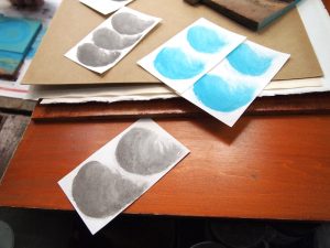 微妙な色の違いが判りますか？